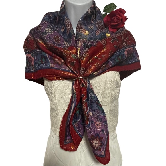 Metallic Asian print scarf 75% rayon rolled hem 3.5X34.5 NEW OR LIKE NEW - Picture 1 of 14